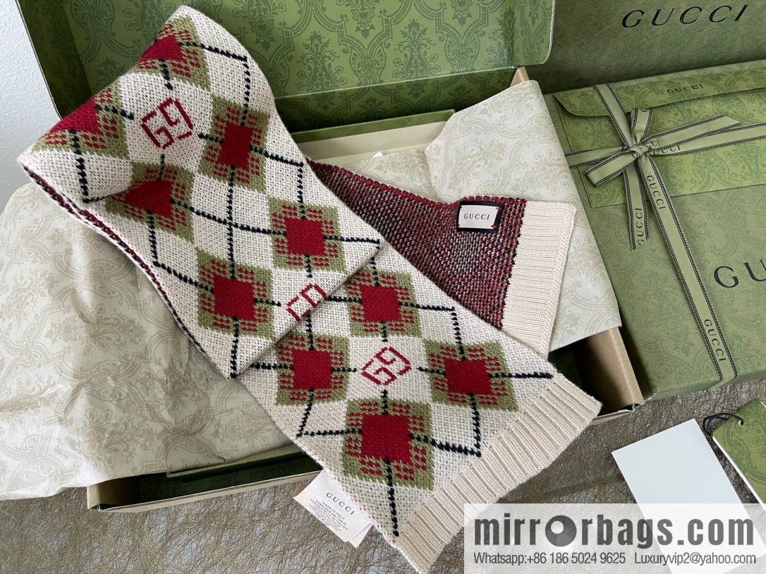 GUCCI Gucci geometric pattern 100% wool children's scarf 660631