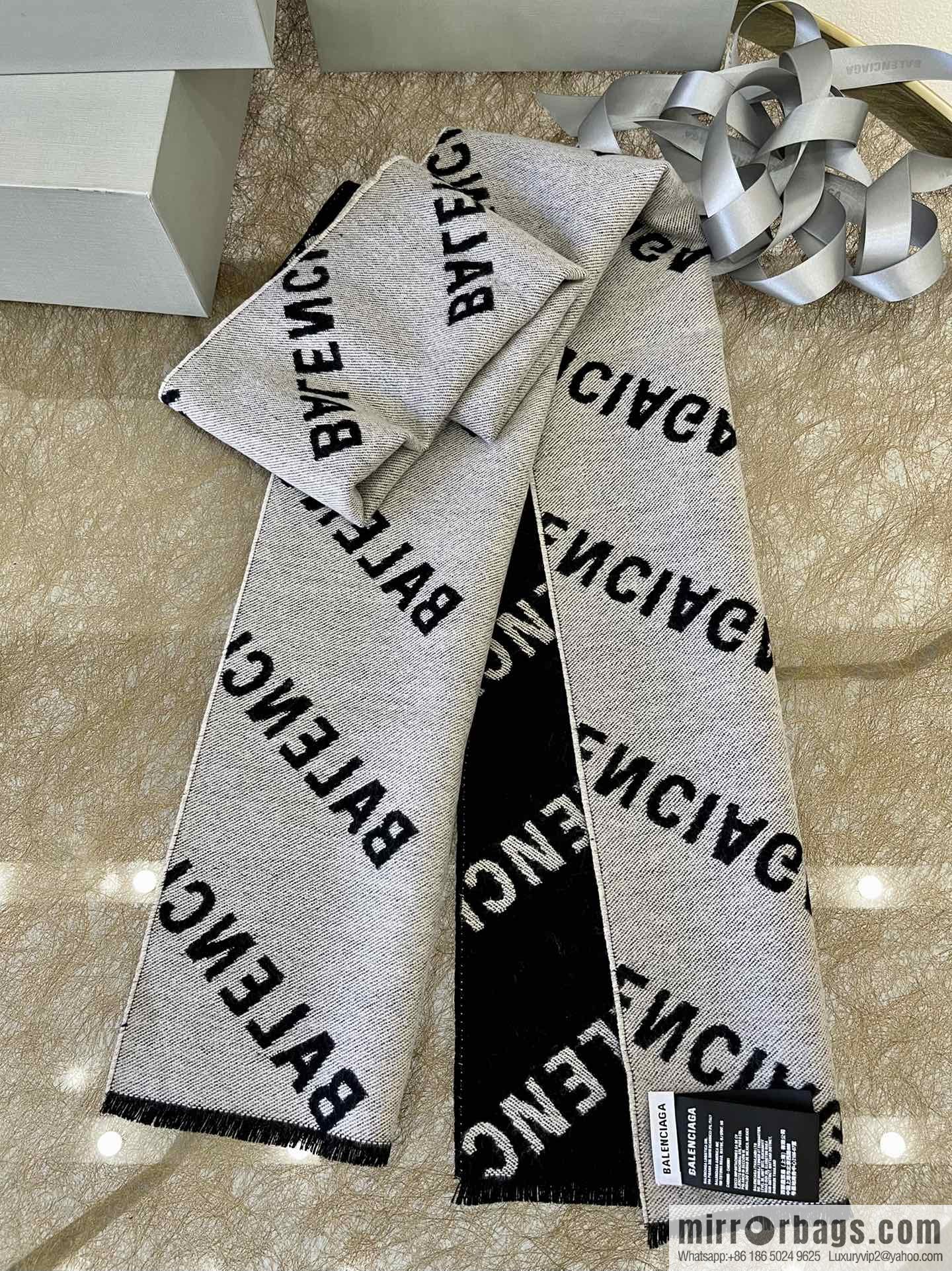 BALECNIAGA Balenciaga wool women's scarf
