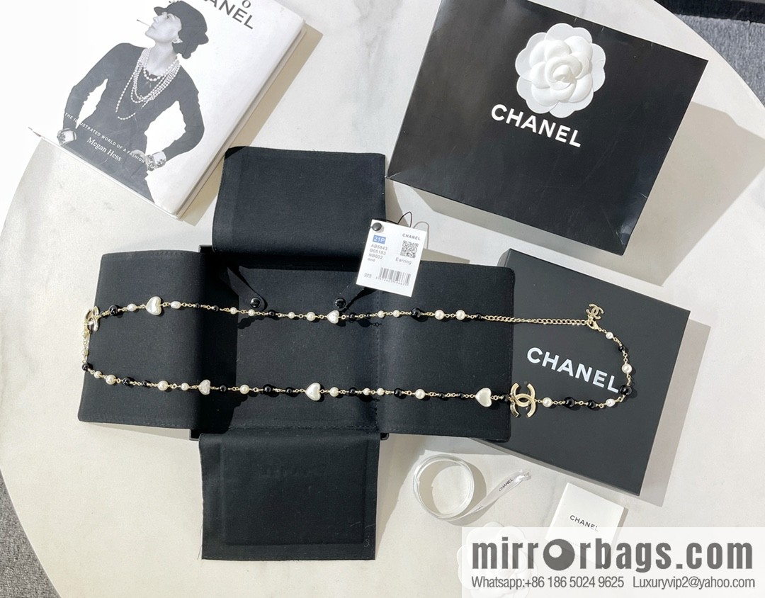 New ☑️ CHANEL Chanel double c peach heart necklace sweater chain