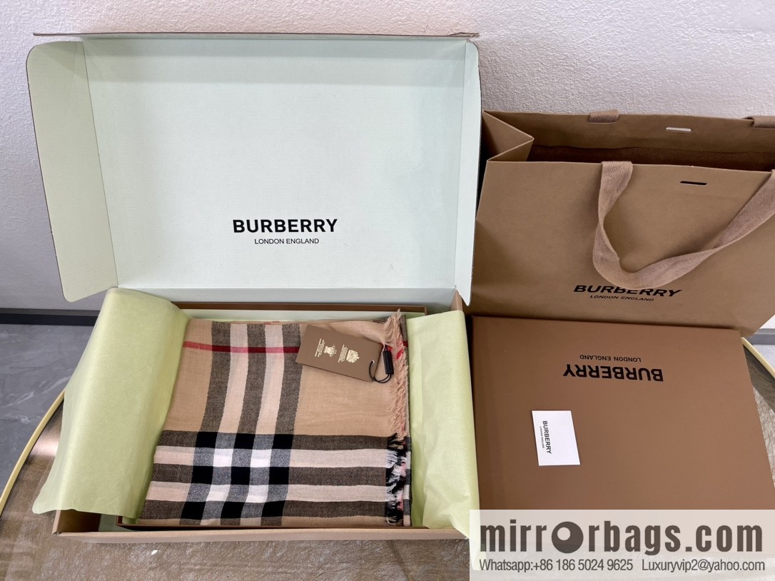 Burberry Burberry Thin Silk Hair Classic Long Towel
