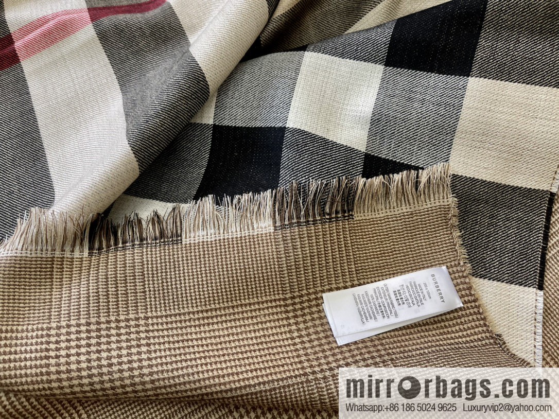 Burberry 100% Cashmere Double Sided Scarf Large Shawl