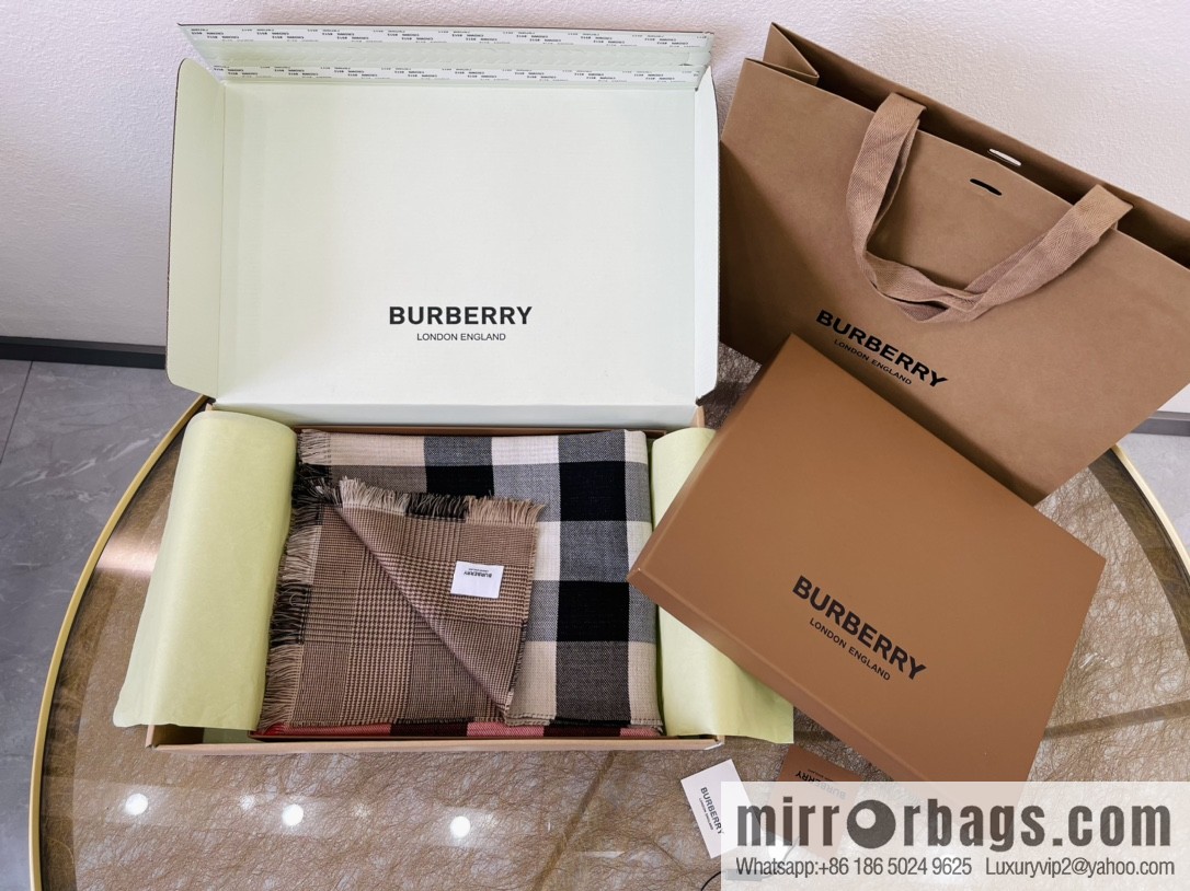 Burberry 100% Cashmere Double Sided Scarf Large Shawl