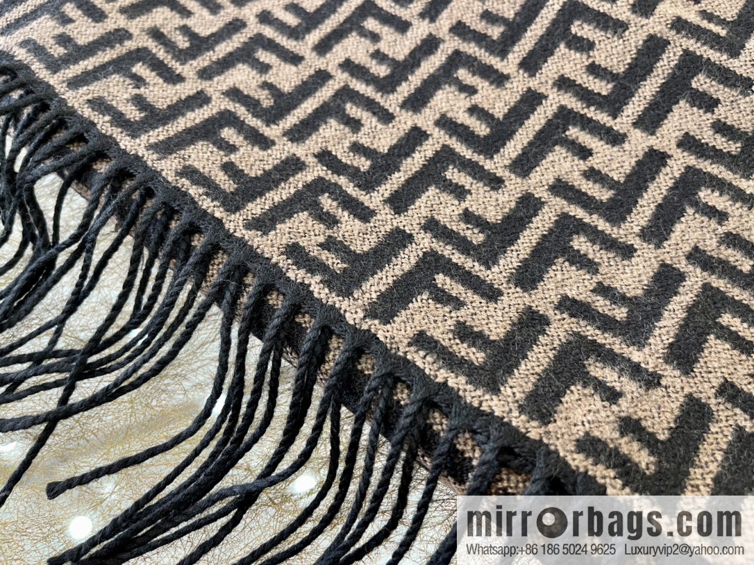 FENDI Fendi FF small letter jacquard 100% wool scarf FXS366