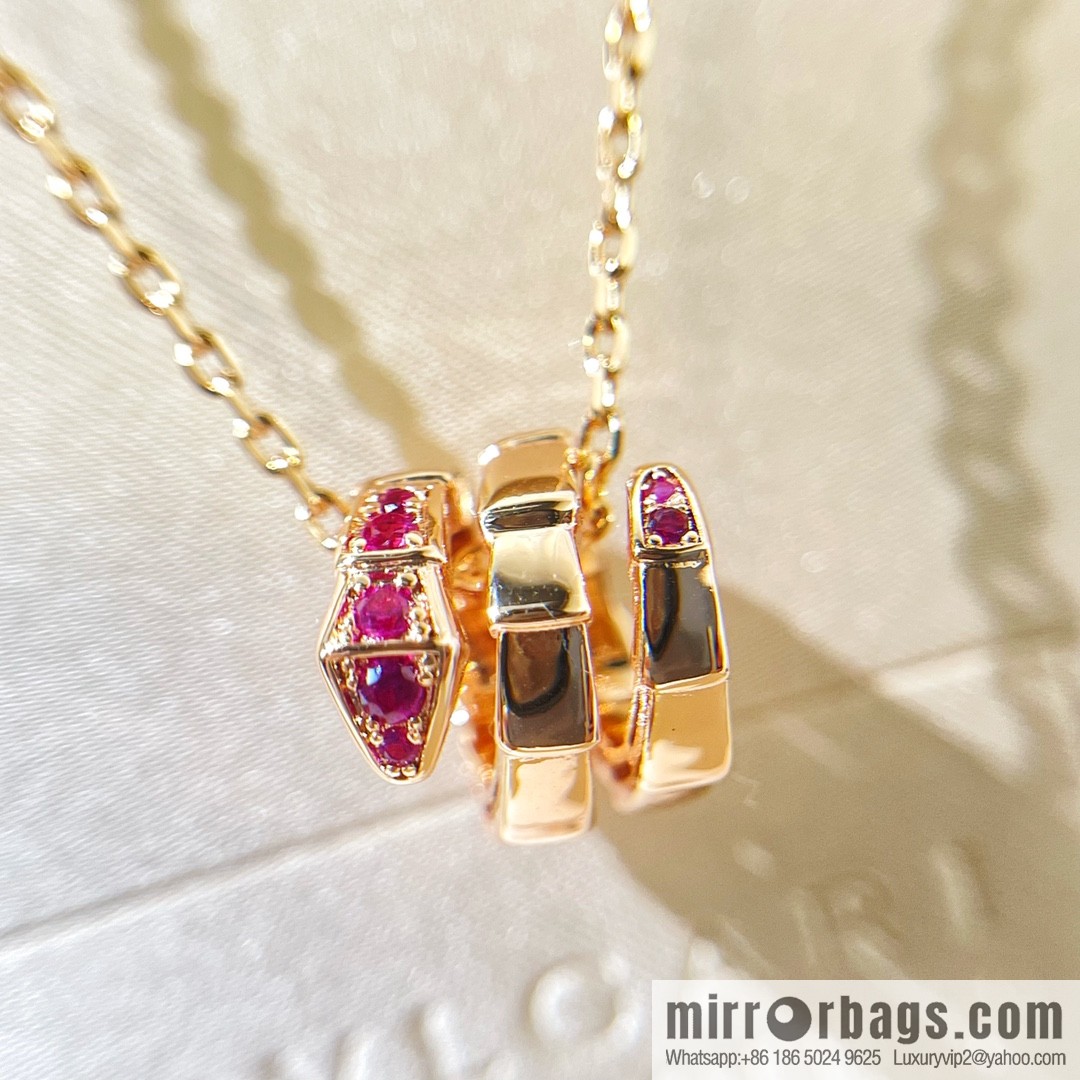 BVLGARI Bulgari classic snake bone pink diamond necklace