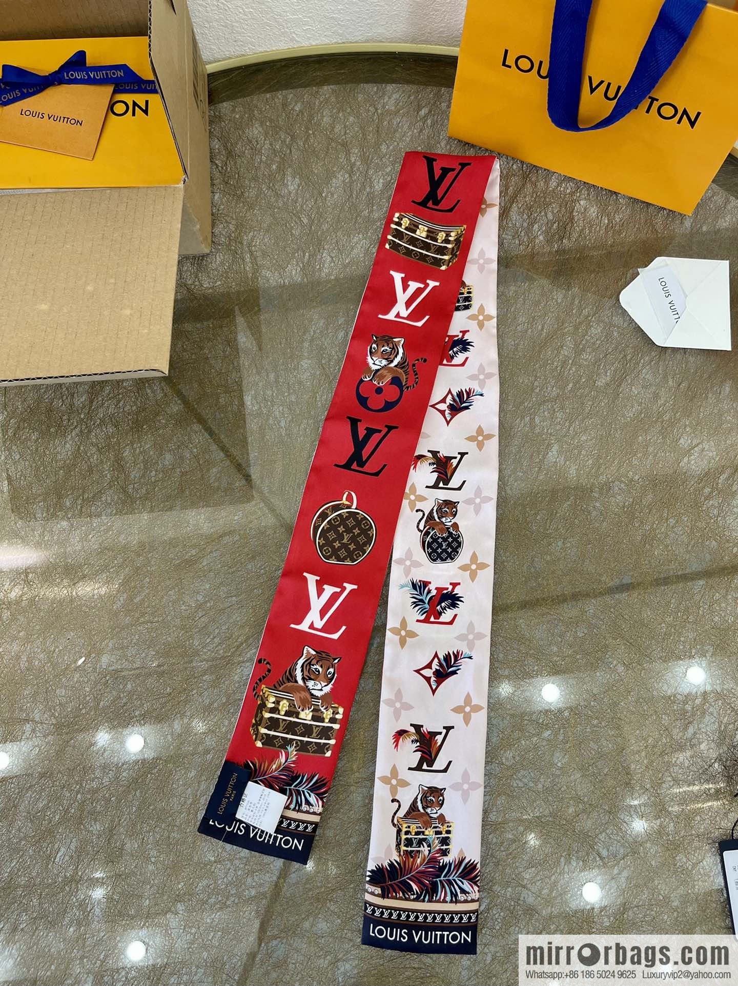 LV Louis Vuitton 100% Silk Precious Tiger Band M77326
