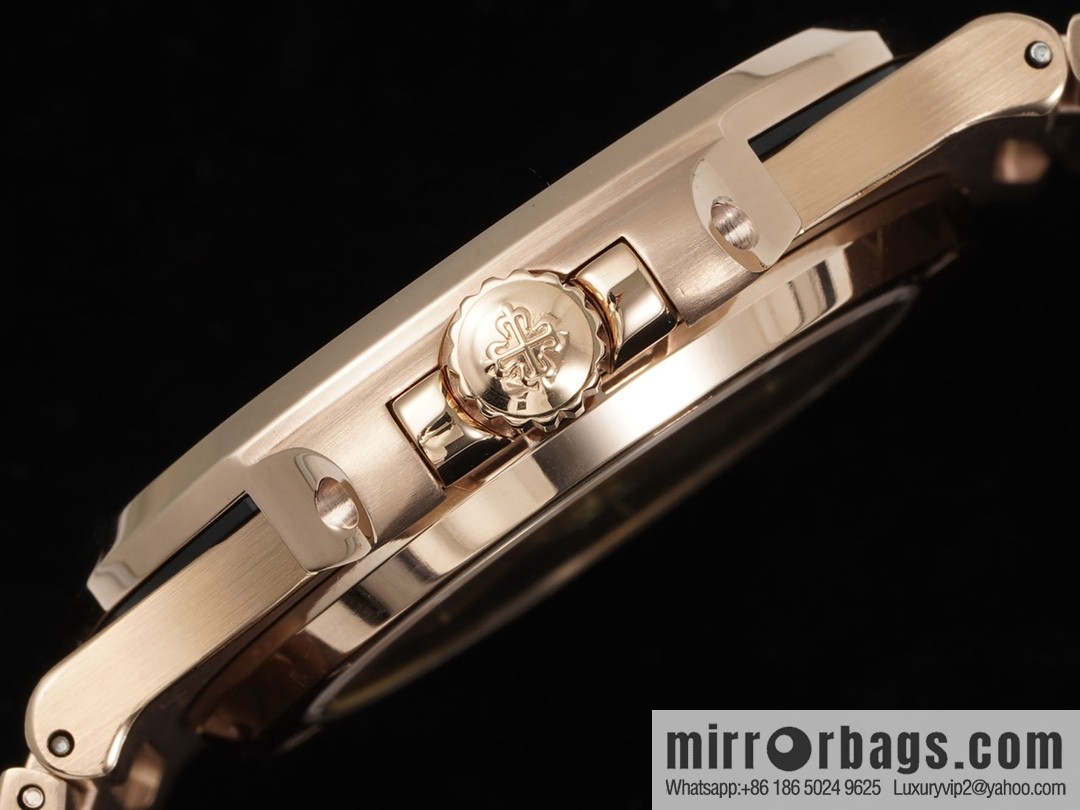 Patek Philippe Nautilus 5711 Diamond Limited Edition Series Cal.324 Movement Watch