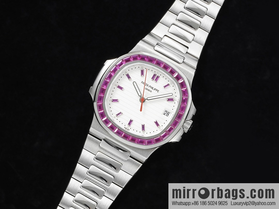 Patek Philippe Nautilus 5711 Diamond Limited Edition Series Cal.324 Movement Watch