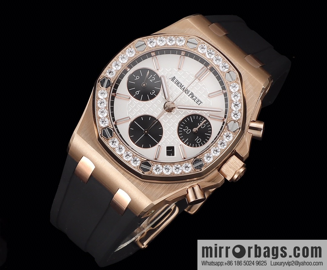 The new AP Audemars Piguet Royal Oak women's multi-function chronograph mechanical watch