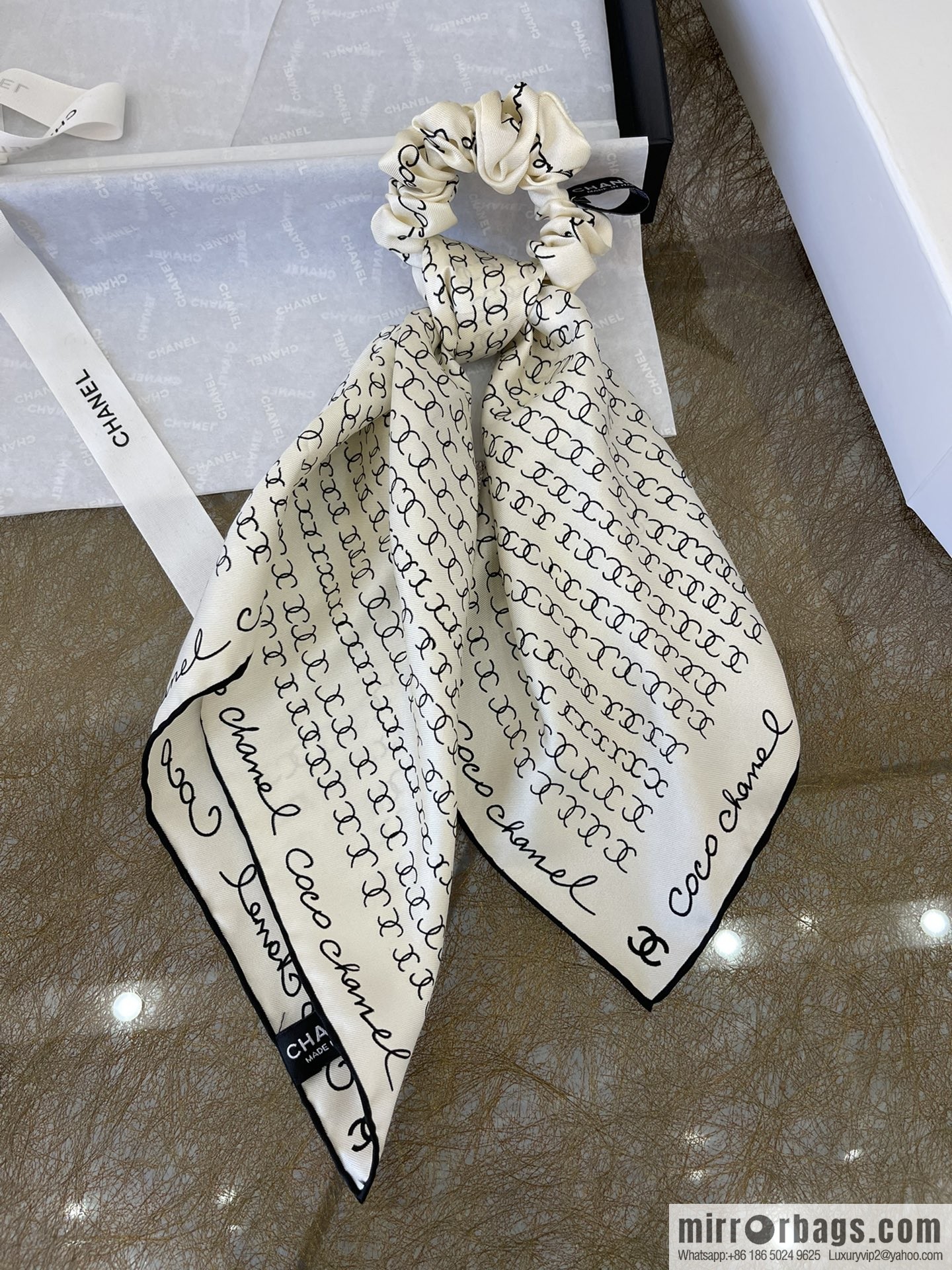 CHANEL CHANEL CC Letter 100% Silk Small Square