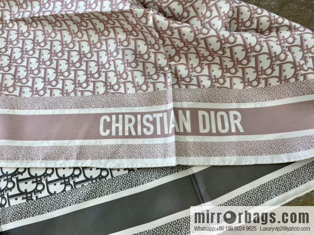 Dior D • Alphabet double-sided color matching gray rose powder square scarf