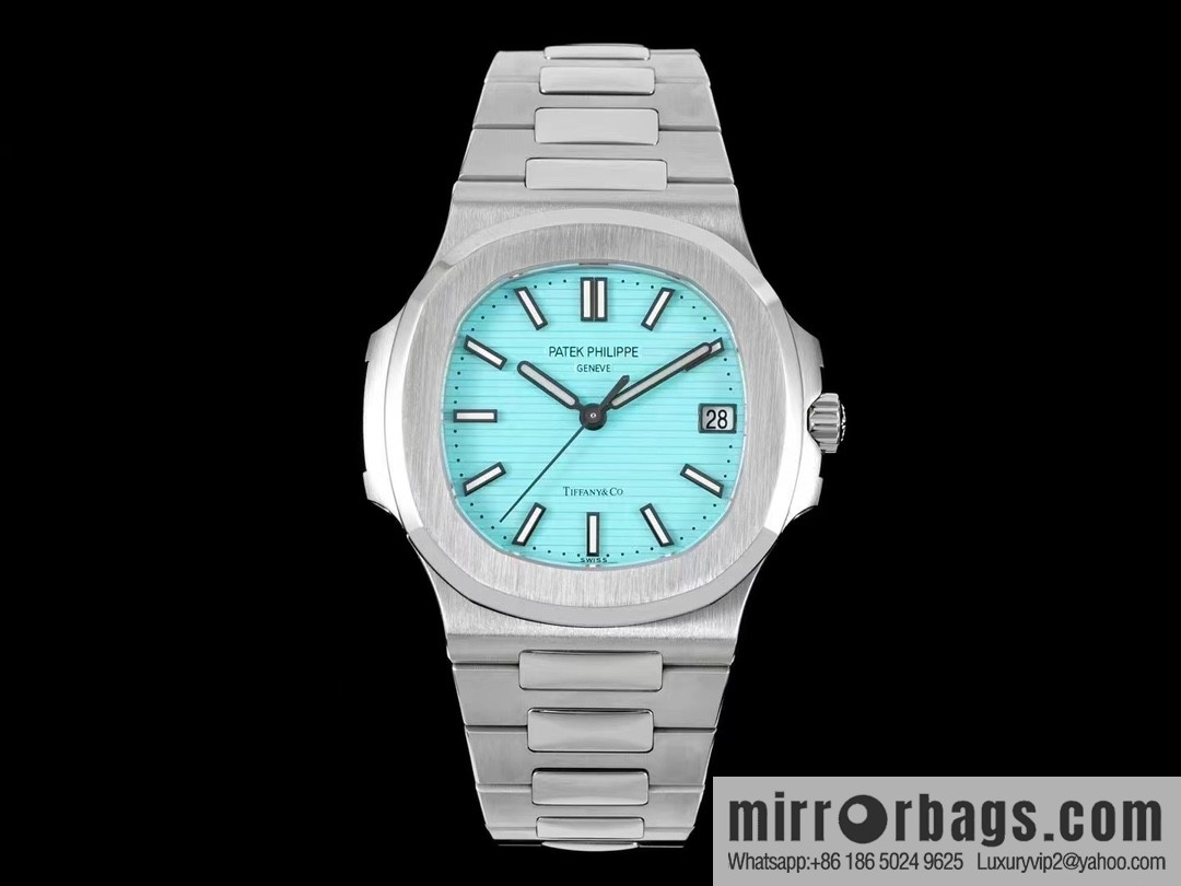 GR heritage boutique, launched the latest steel king Patek Philippe 5711_1P -001 NAutilus 40th anniversary watch