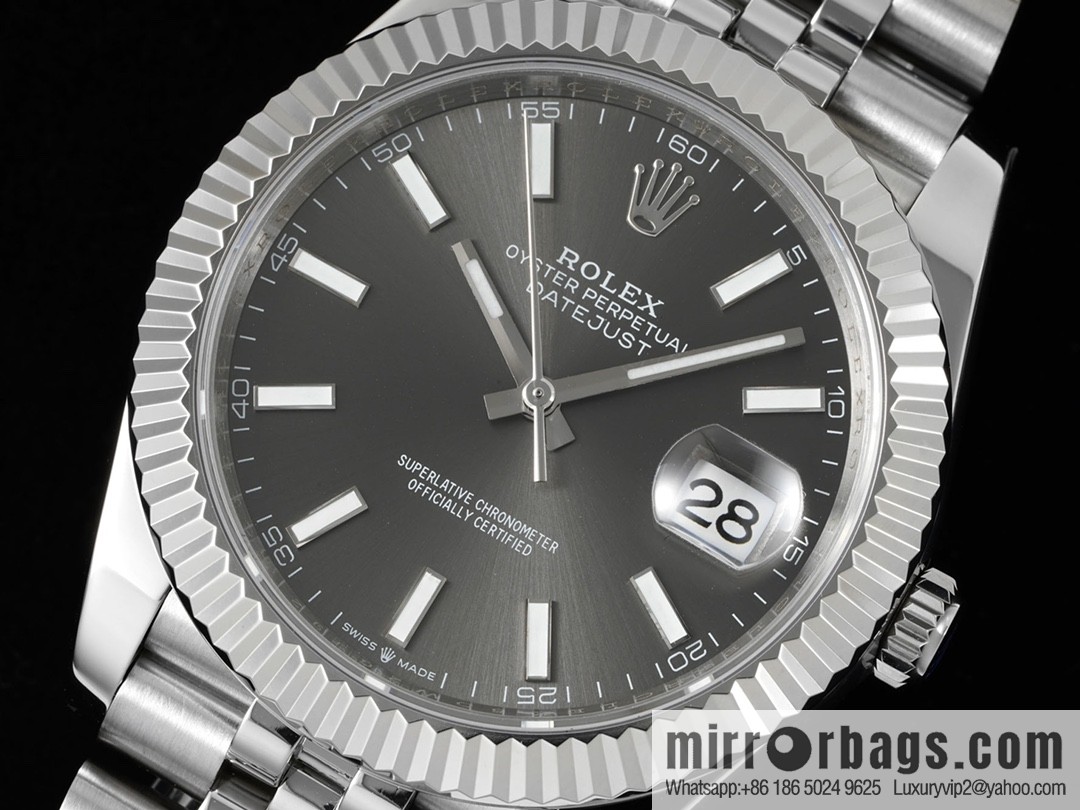 DIW factory launched a Rolex log series Middle East digital scale special edition 3235 self-winding movement watch