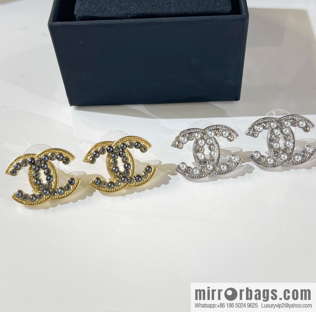 New ☑️ CHANEL Chanel double c pearl stud earrings