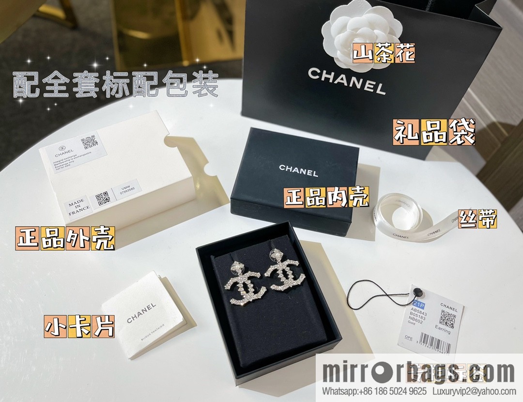 New ☑️ CHANEL Chanel double c pearl four-leaf clover stud earrings