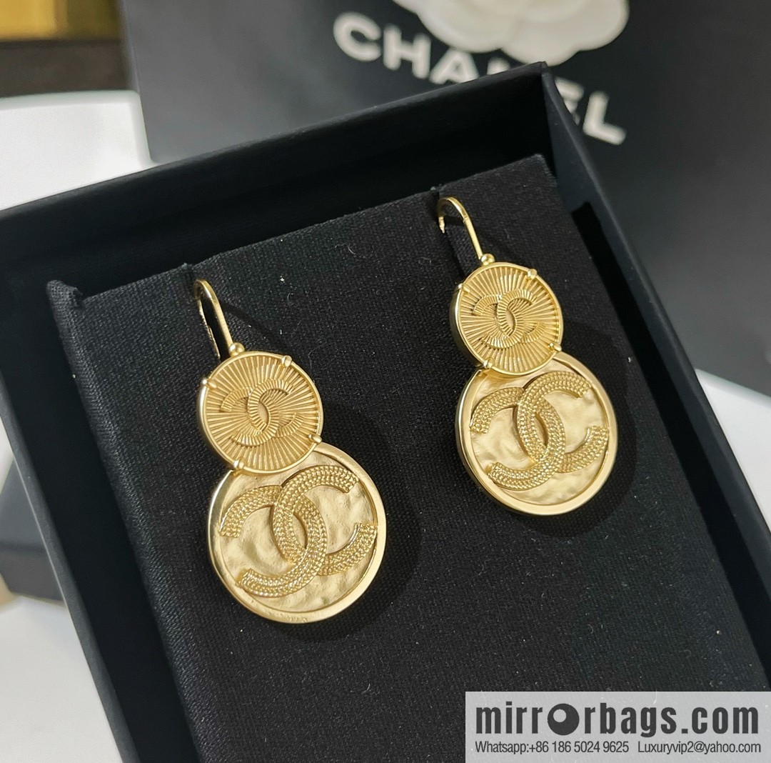 New ☑️ CHANEL Chanel double c ancient round gold coin stud earrings