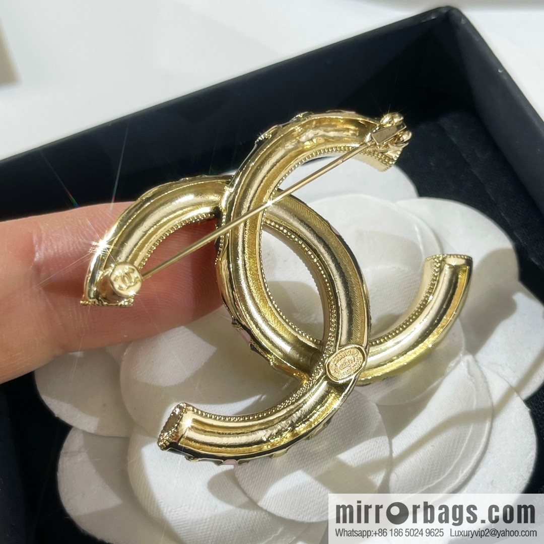 New ☑️ Chanel double c leopard print brooch