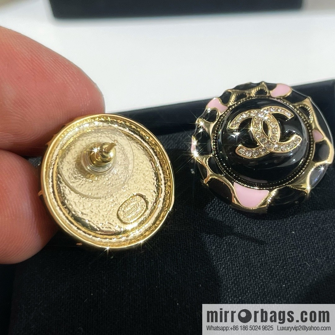 New ☑️ CHANEL Chanel double c leopard print stud earrings