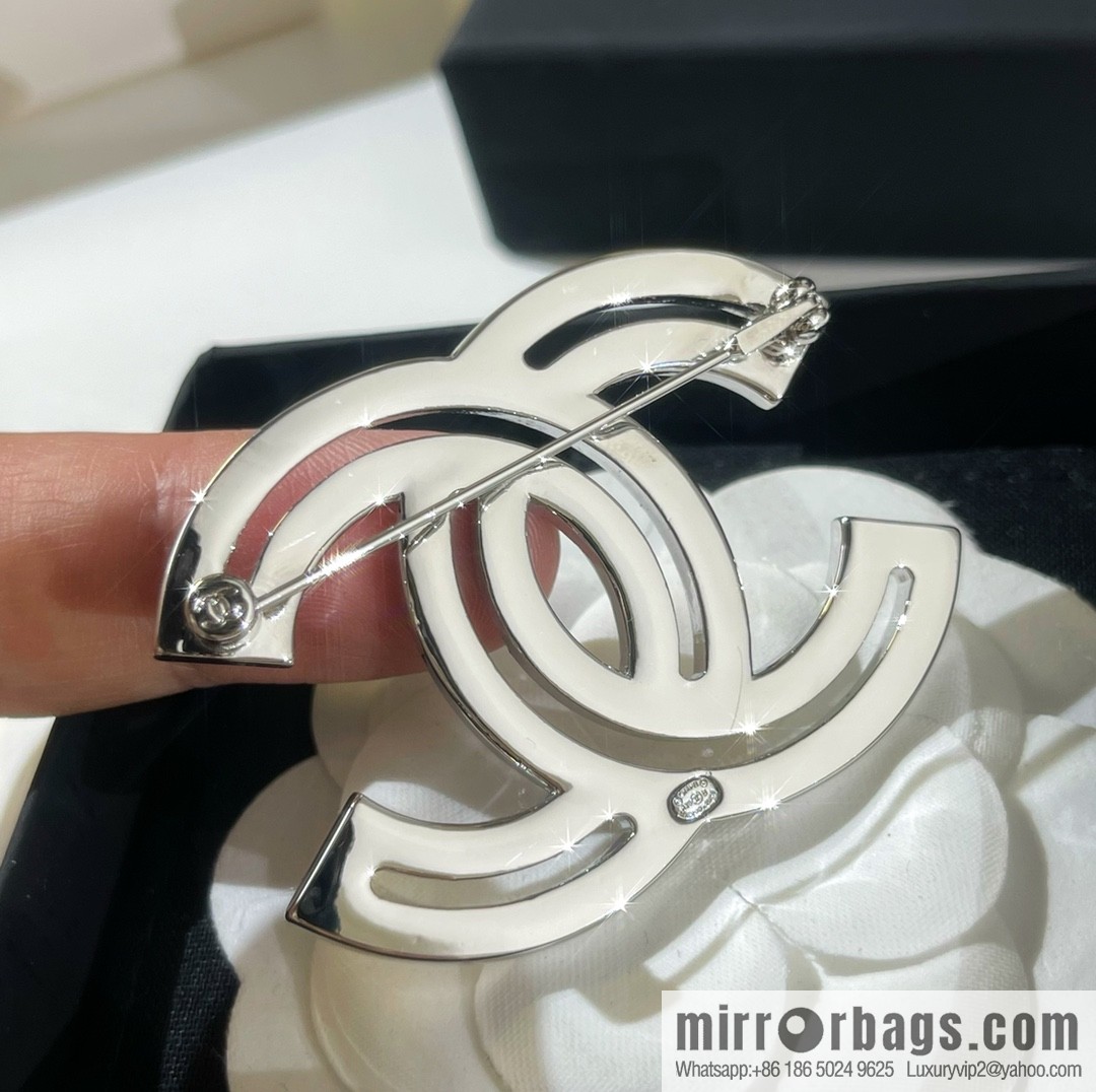 New ☑️ Chanel double c full diamond brooch