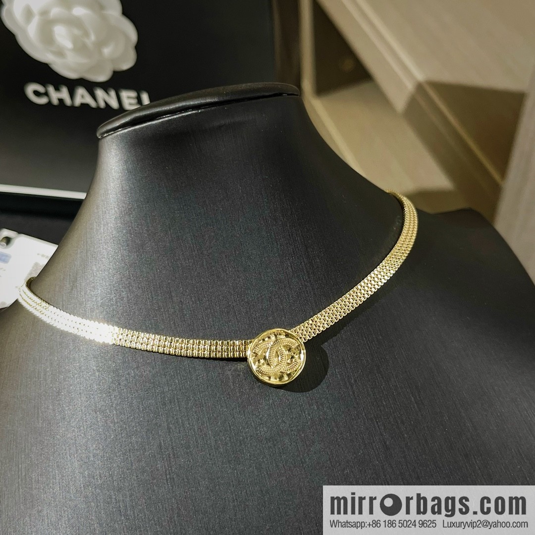 New ☑️ CHANEL Chanel double c round cake ancient gold coin choker necklace