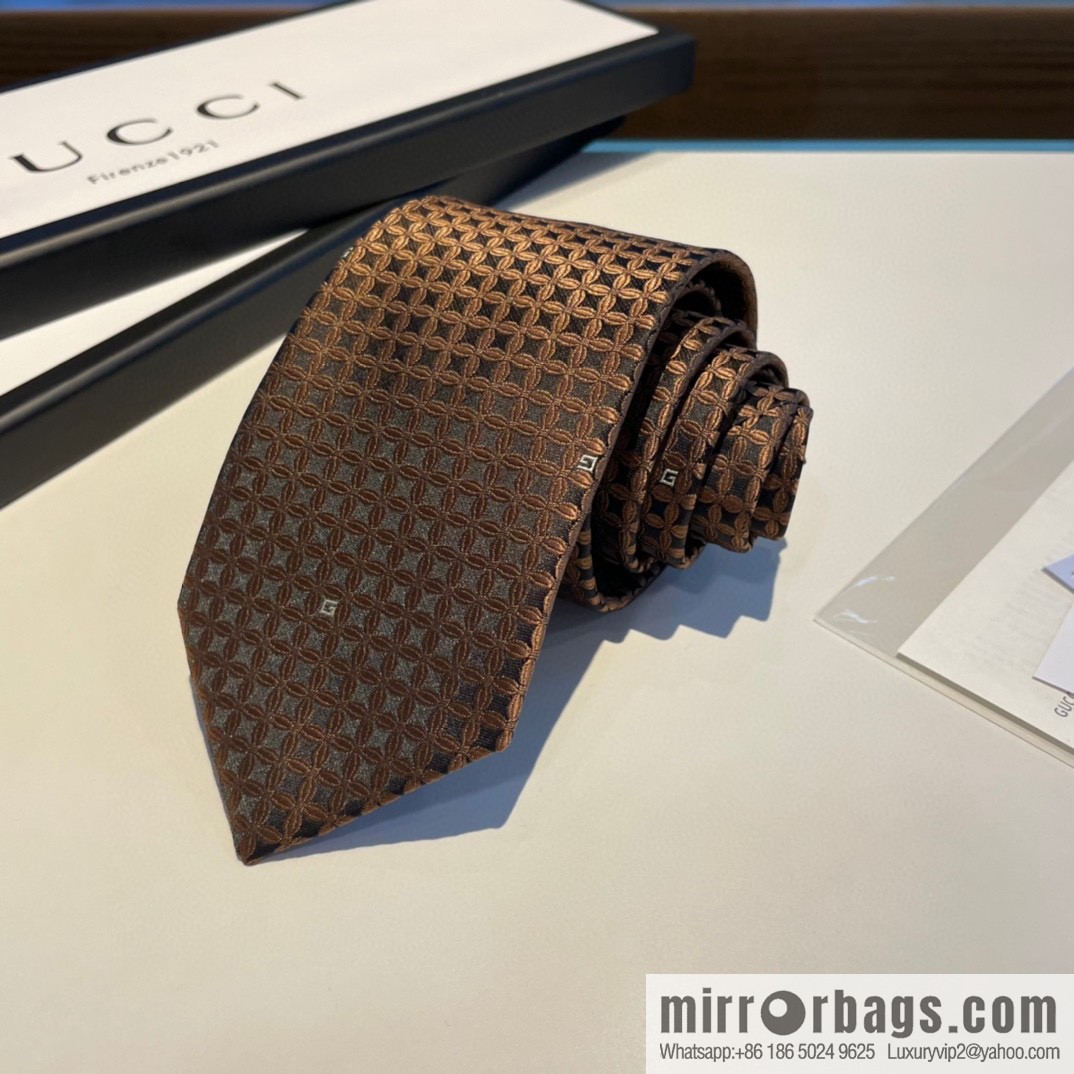 GUCCI Gucci 100% Top Jacquard Silk Men's Tie