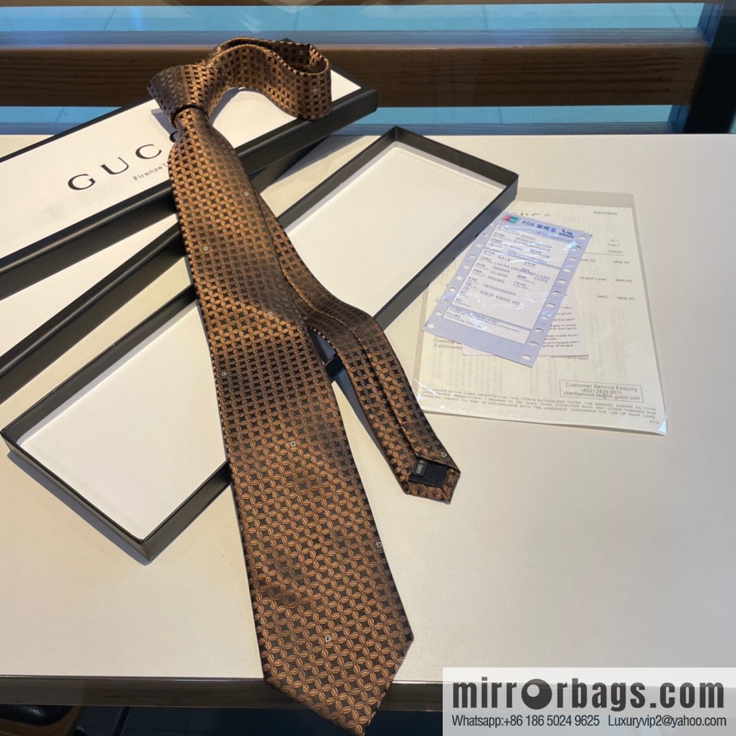 GUCCI Gucci 100% Top Jacquard Silk Men's Tie