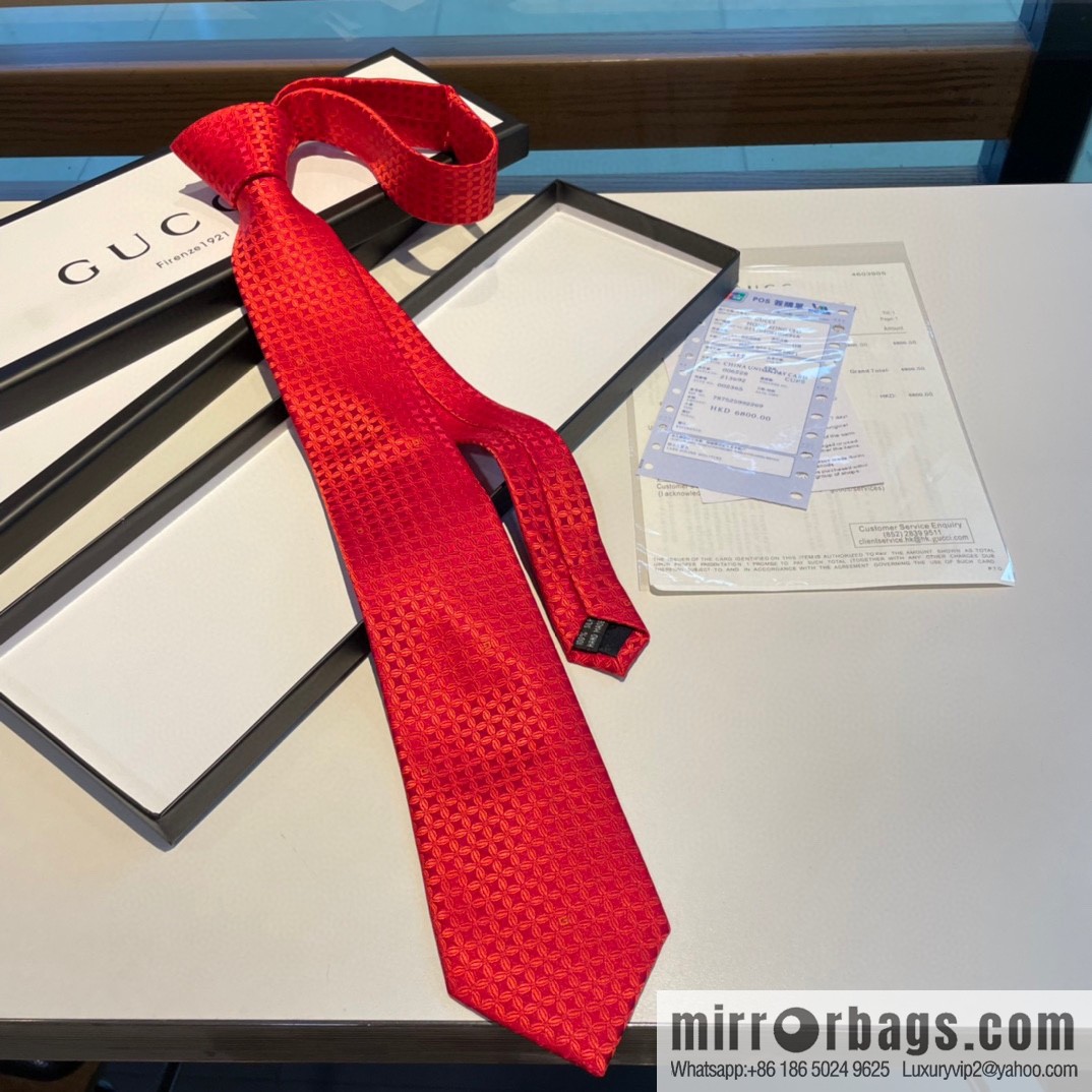 GUCCI Gucci 100% Top Jacquard Silk Men's Tie
