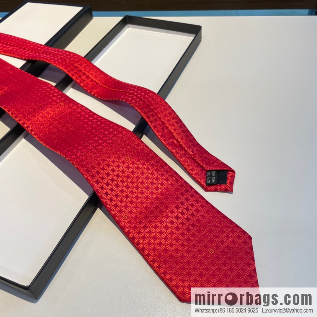 GUCCI Gucci 100% Top Jacquard Silk Men's Tie