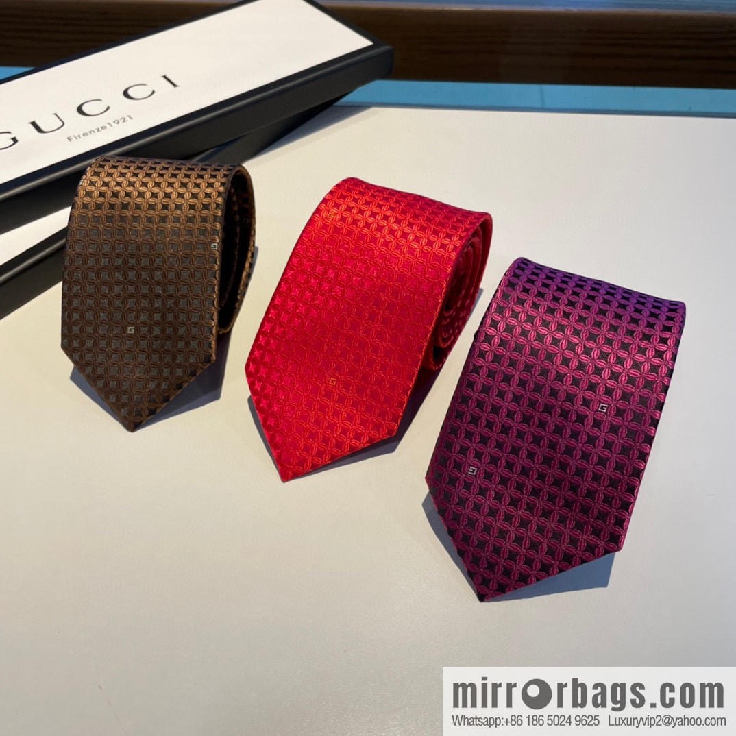 GUCCI Gucci 100% Top Jacquard Silk Men's Tie