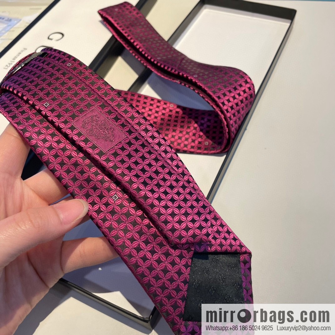 GUCCI Gucci 100% Top Jacquard Silk Men's Tie