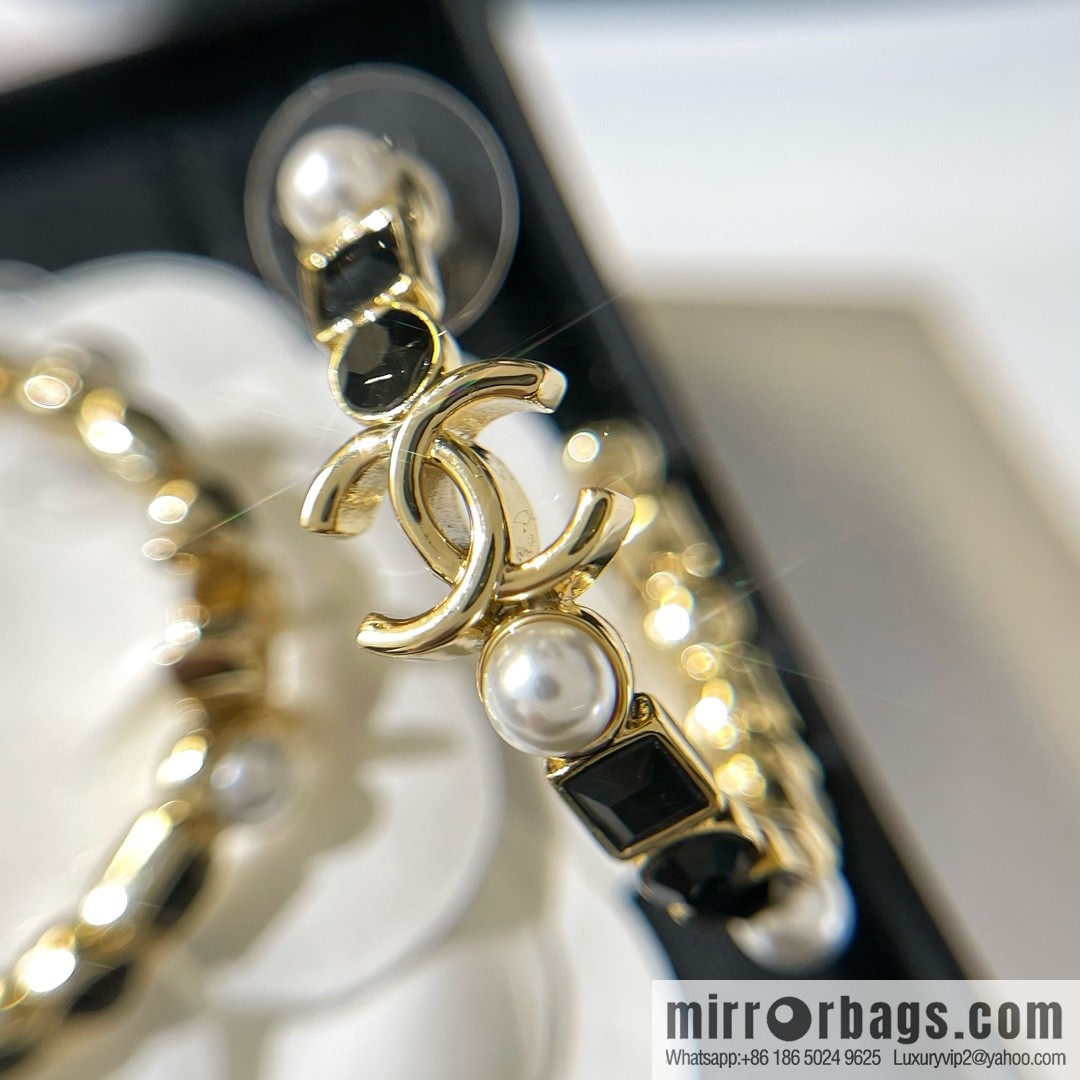 New ☑️ CHANEL Chanel double c black square diamond pearl stud earrings