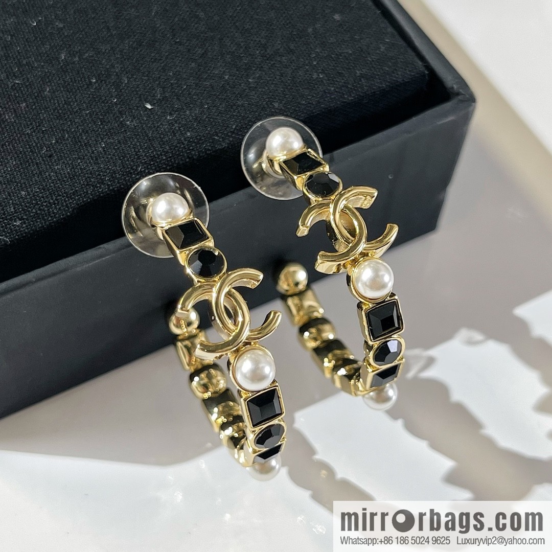 New ☑️ CHANEL Chanel double c black square diamond pearl stud earrings