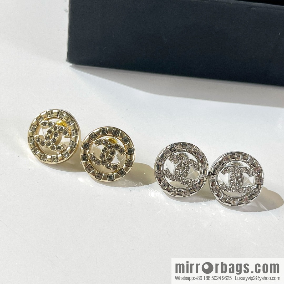 New ☑️ CHANEL Chanel double c round rhinestone stud earrings
