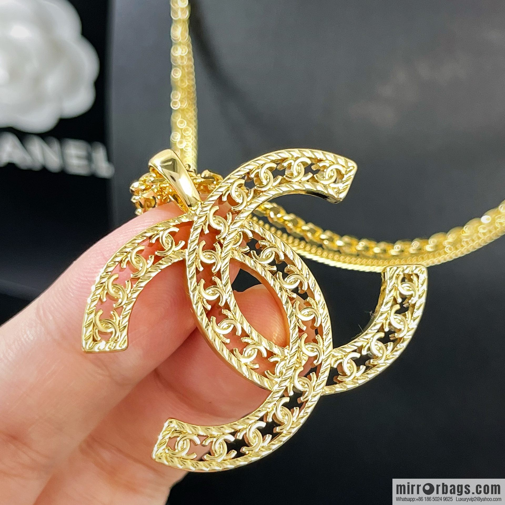 New ☑️ CHANEL Chanel double layer double c cut-out necklace
