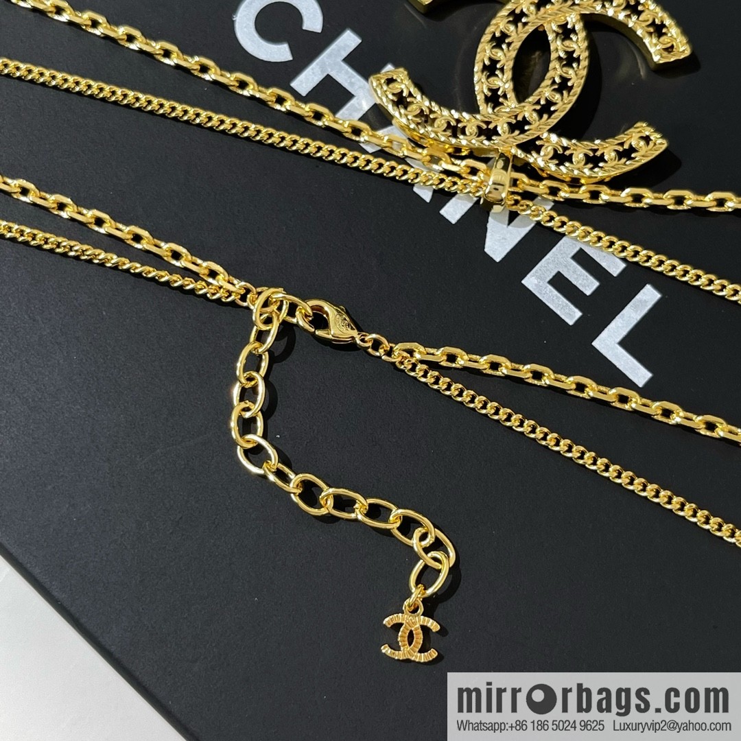 New ☑️ CHANEL Chanel double layer double c cut-out necklace