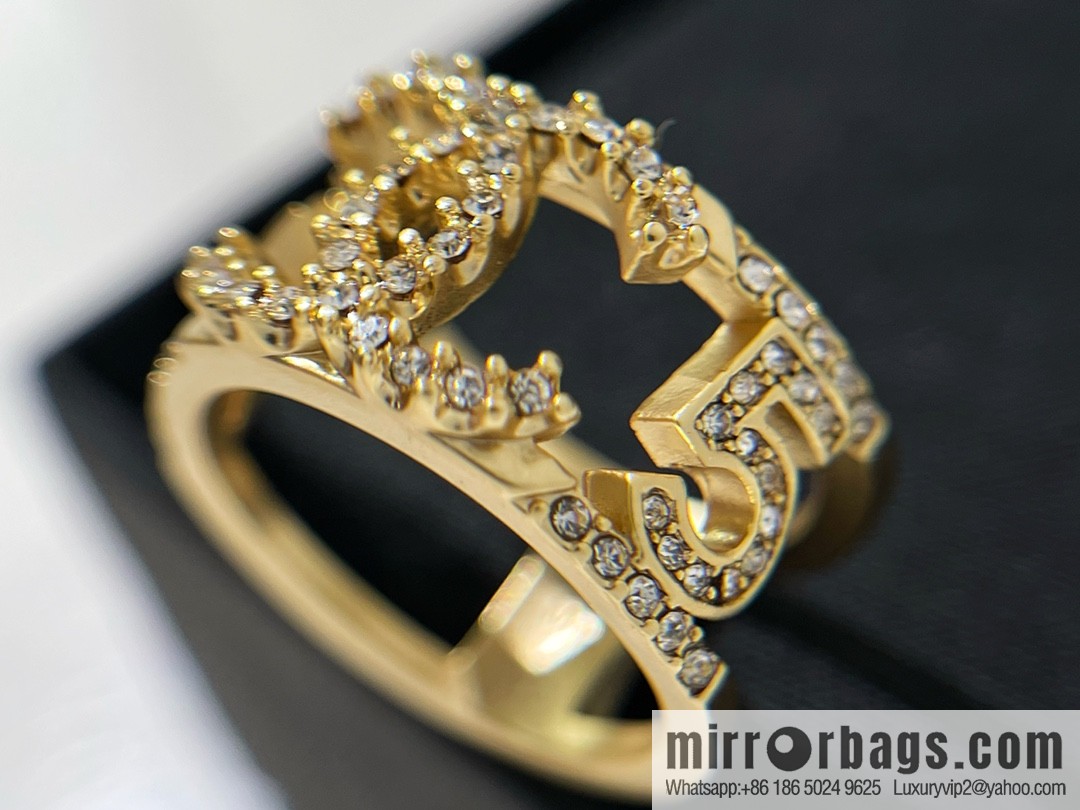 New ☑️ CHANEL Chanel cut-out double c star 5 character full diamond ring