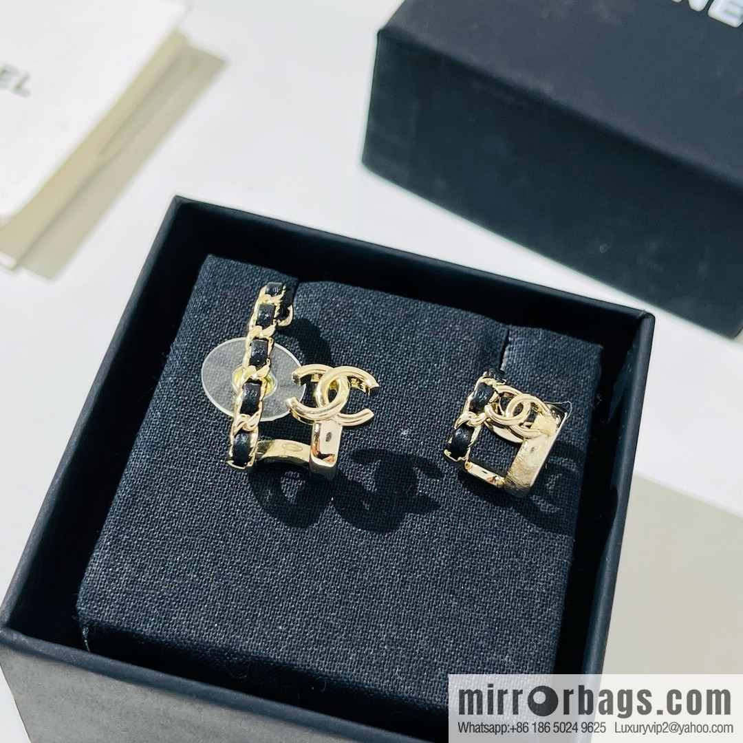 New ☑️ CHANEL Chanel black leather rope double c asymmetrical stud earrings clip