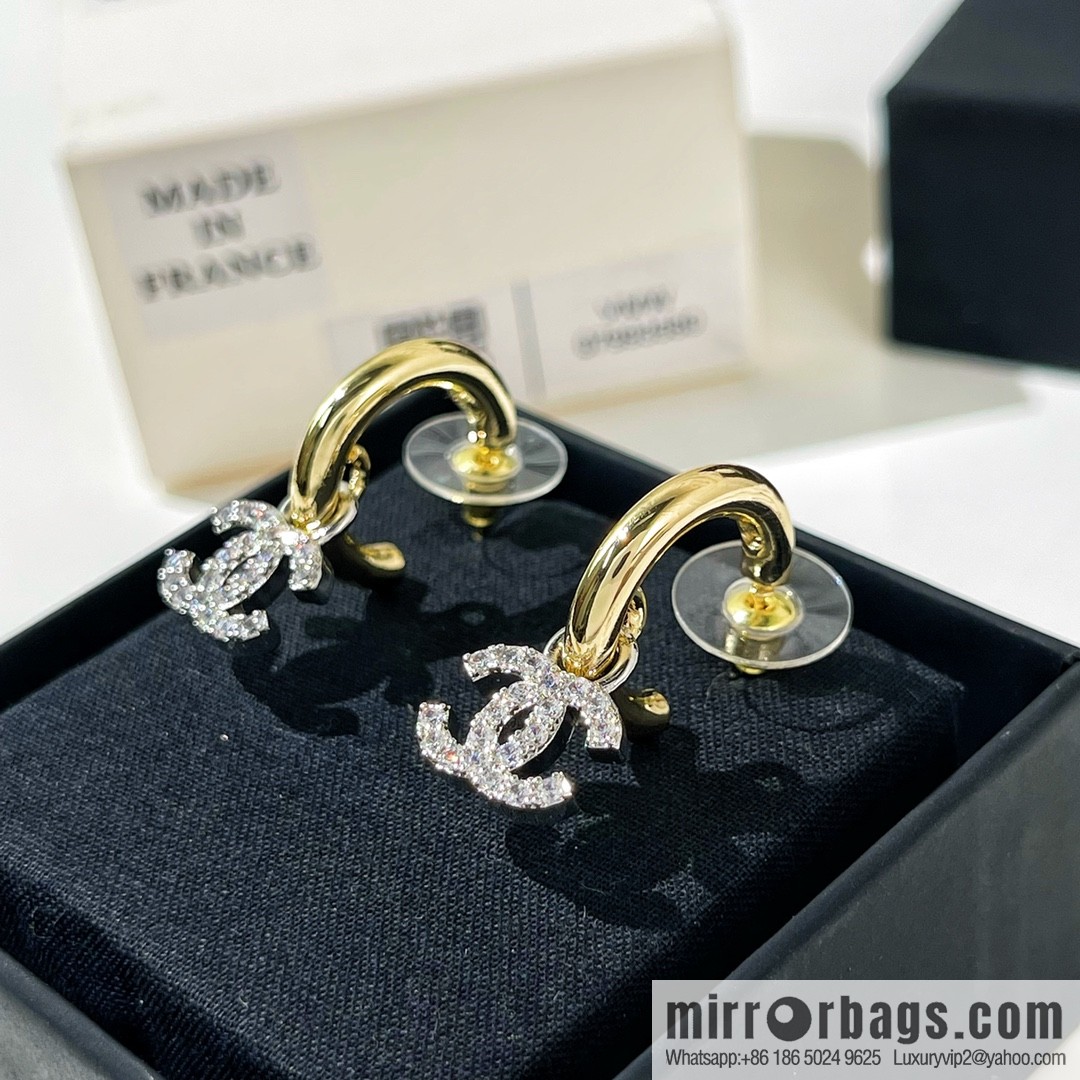 New ☑️ CHANEL Chanel full diamond double c stud earrings