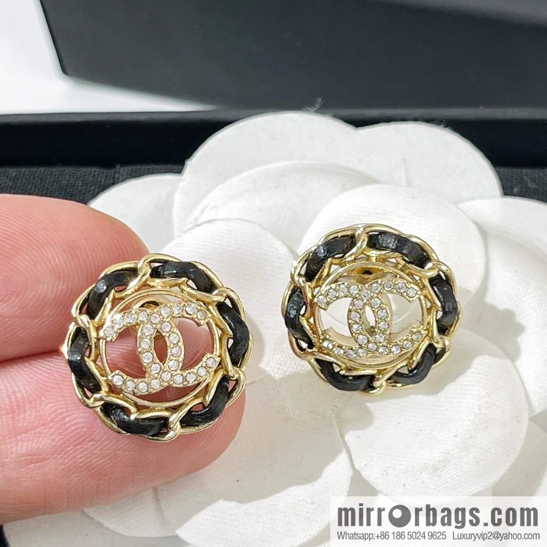 New ☑️ CHANEL Chanel double c black leather rope stud earrings