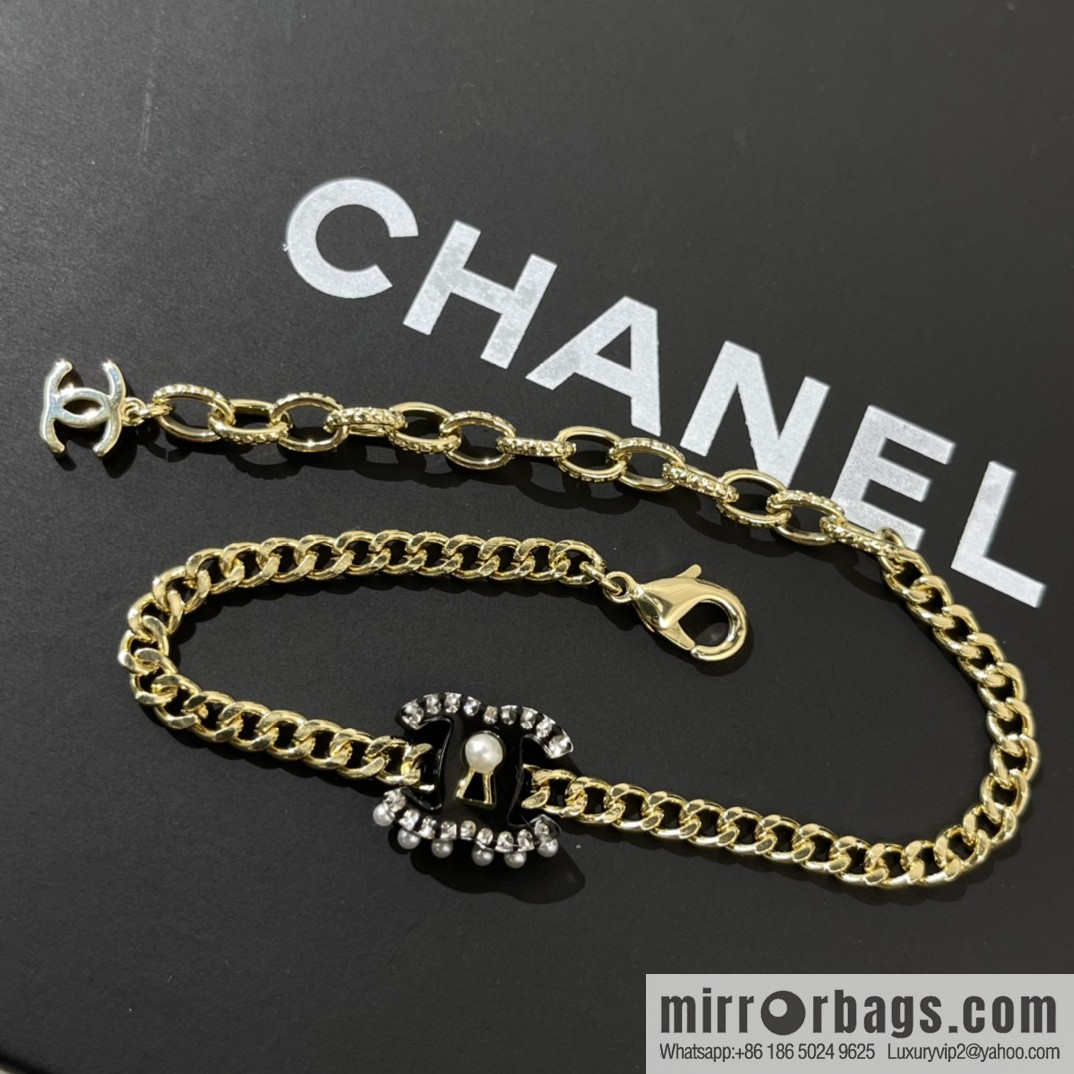 New ☑️ CHANEL Chanel acrylic pearl necklace bracelet