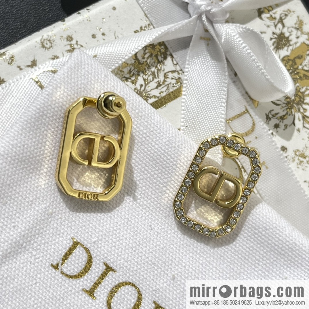 New ☑️ DIOR Dior CD pearl star necklace stud earrings