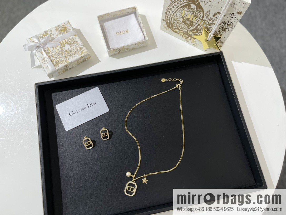 New ☑️ DIOR Dior CD pearl star necklace stud earrings