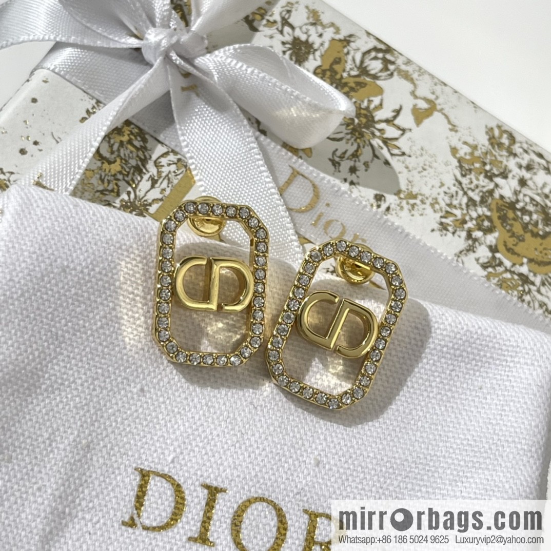 New ☑️ DIOR Dior CD pearl star necklace stud earrings