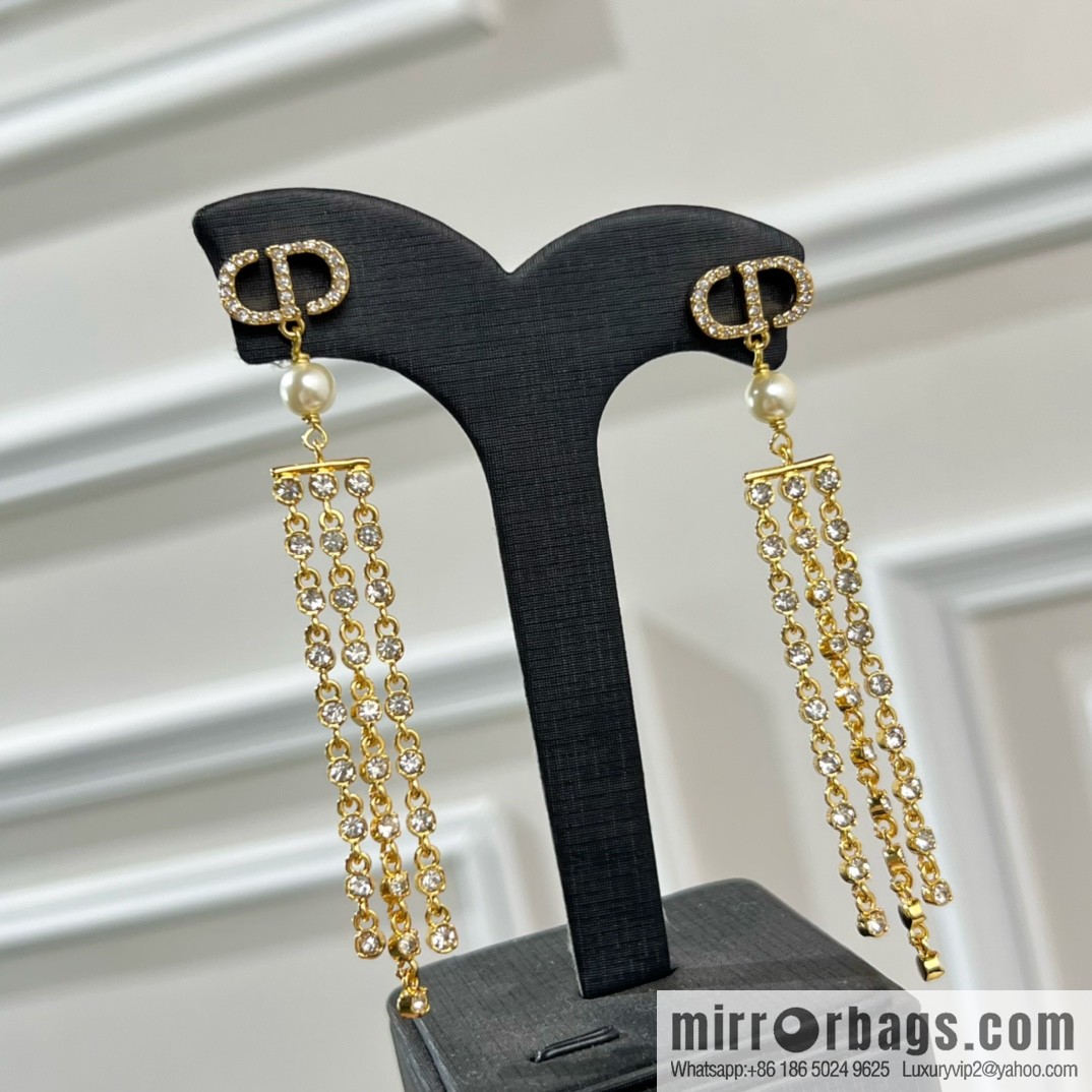 New ☑️ DIOR Dior CD pearl tassel earrings