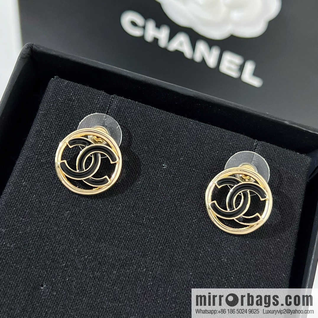 New ☑️ CHANEL Chanel double c round stud earrings