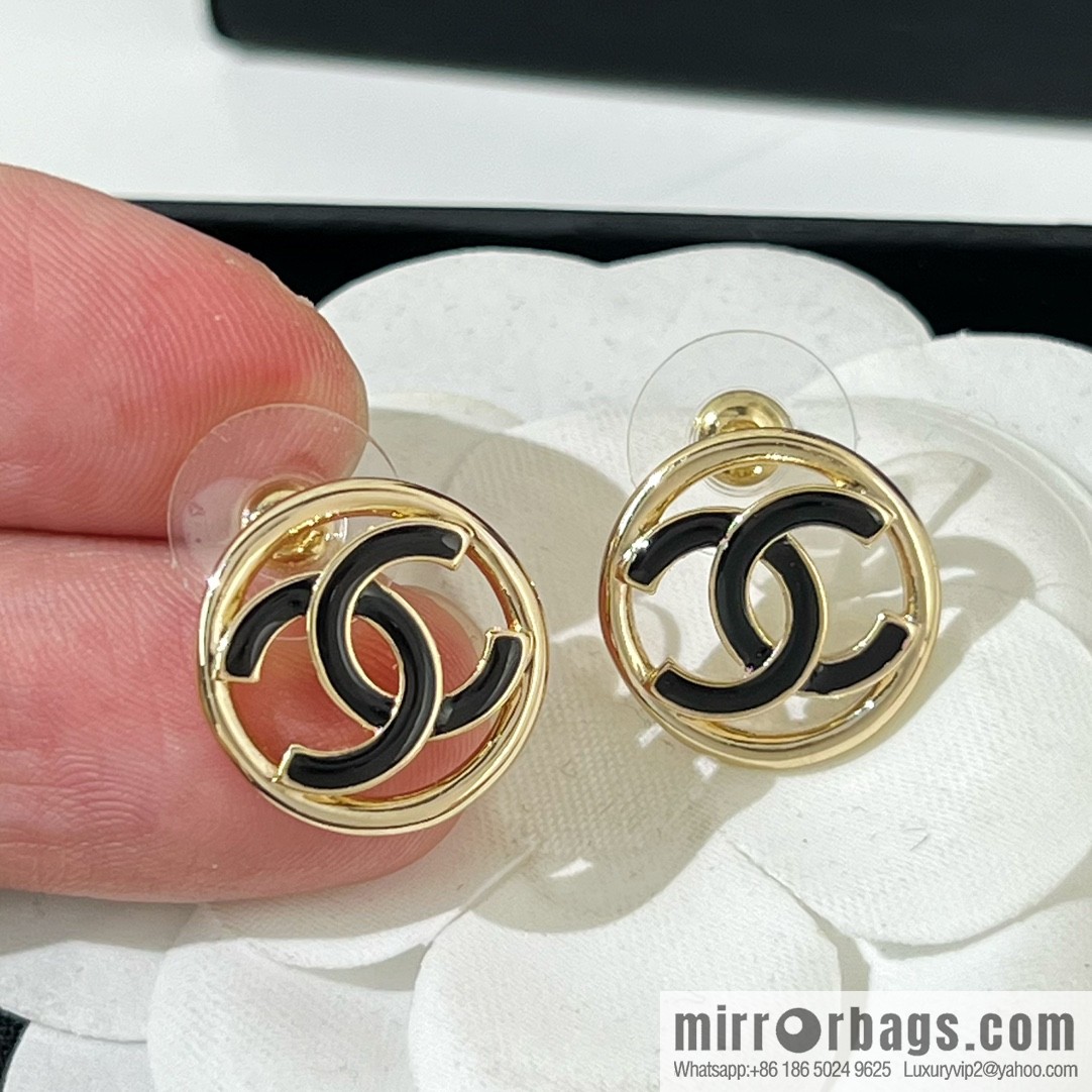 New ☑️ CHANEL Chanel double c round stud earrings