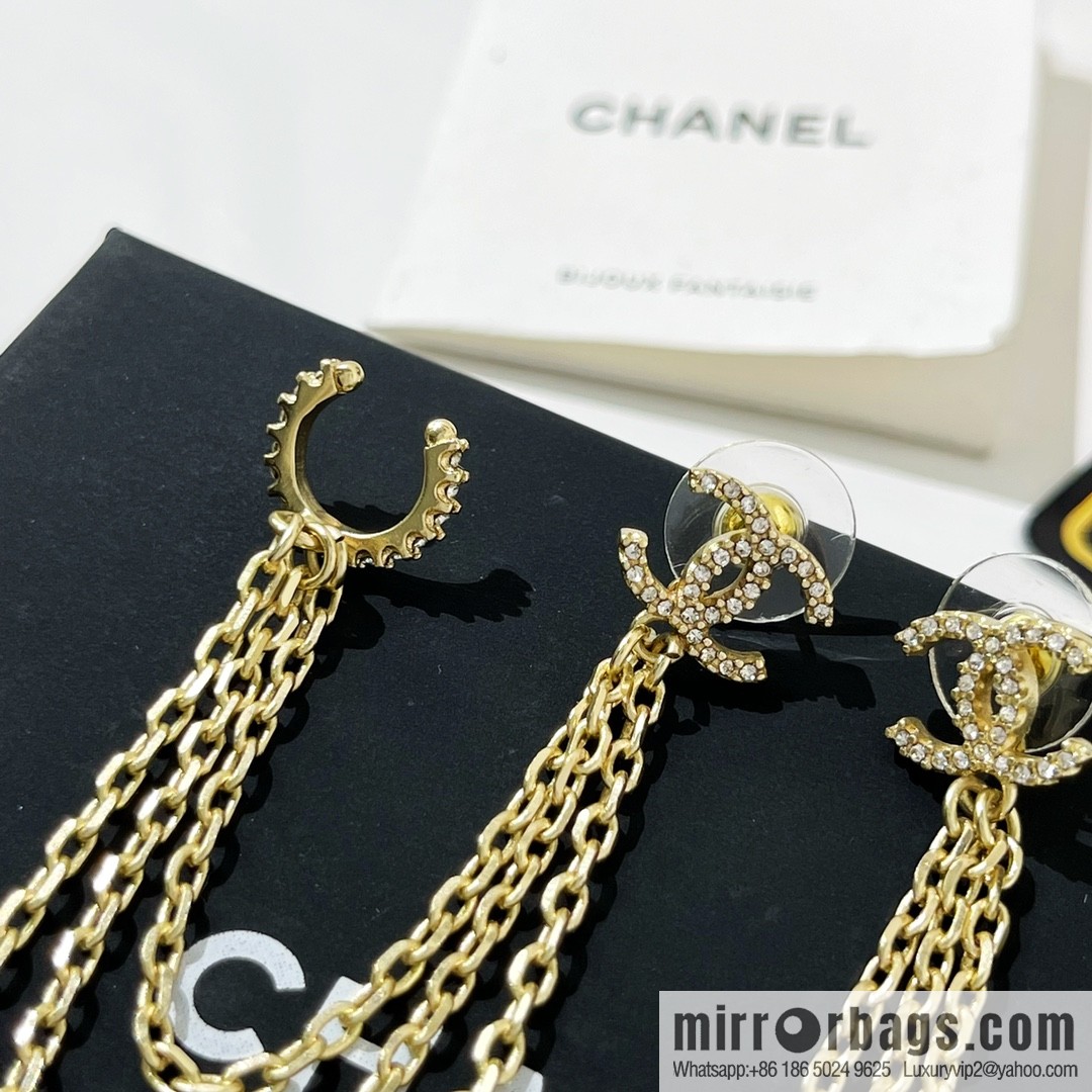 New ☑️ CHANEL Chanel fringed 5-character star stud earrings clip