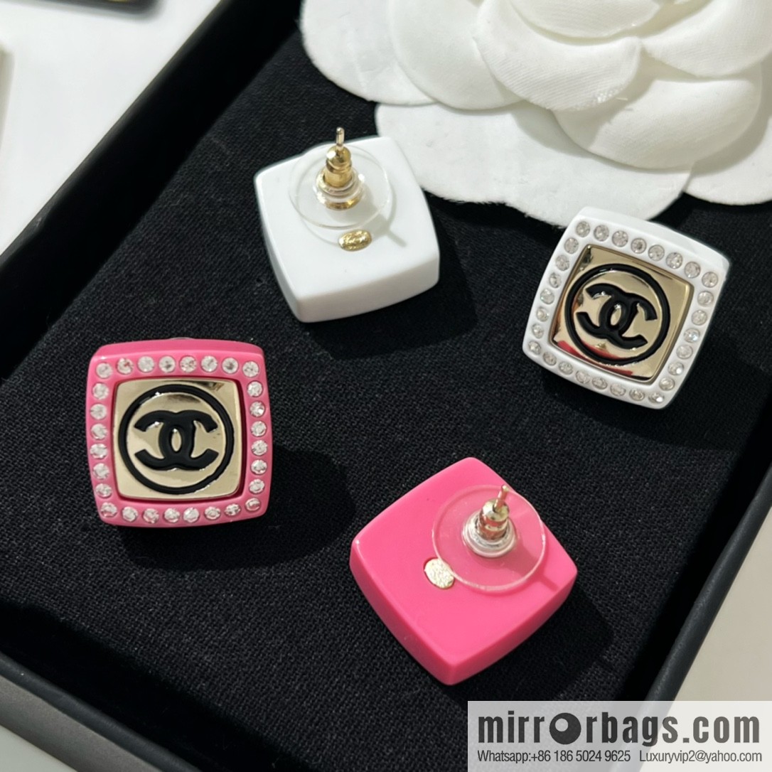 New ☑️ CHANEL Chanel double c acrylic stud earrings