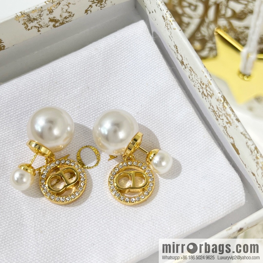New ☑️ DIOR Dior CD full diamond size pearl stud earrings