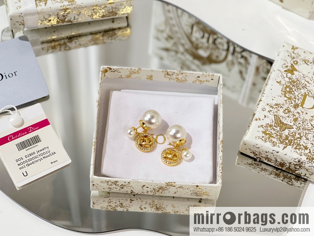 New ☑️ DIOR Dior CD full diamond size pearl stud earrings