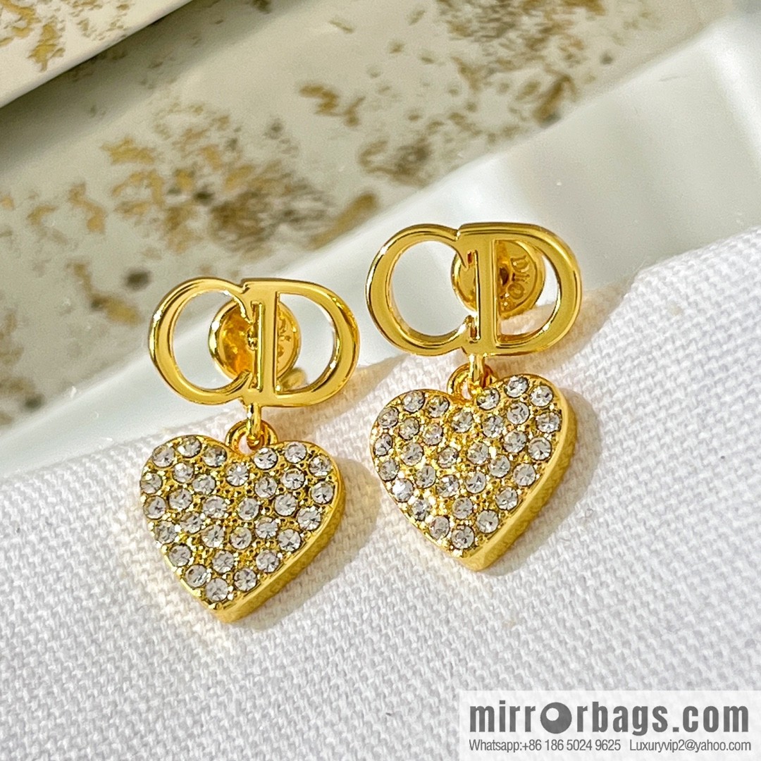 New ☑️ DIOR Dior CD full diamond peach heart stud earrings